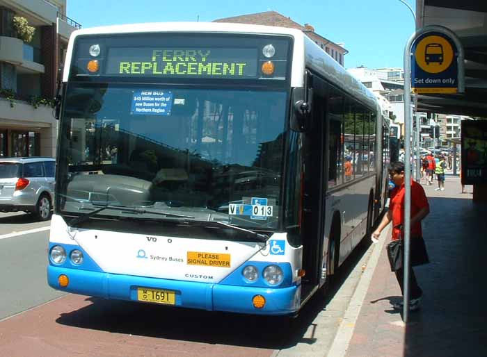 Sydney Buses Volvo B12BLEA Custom CB60 articulated bus 1691